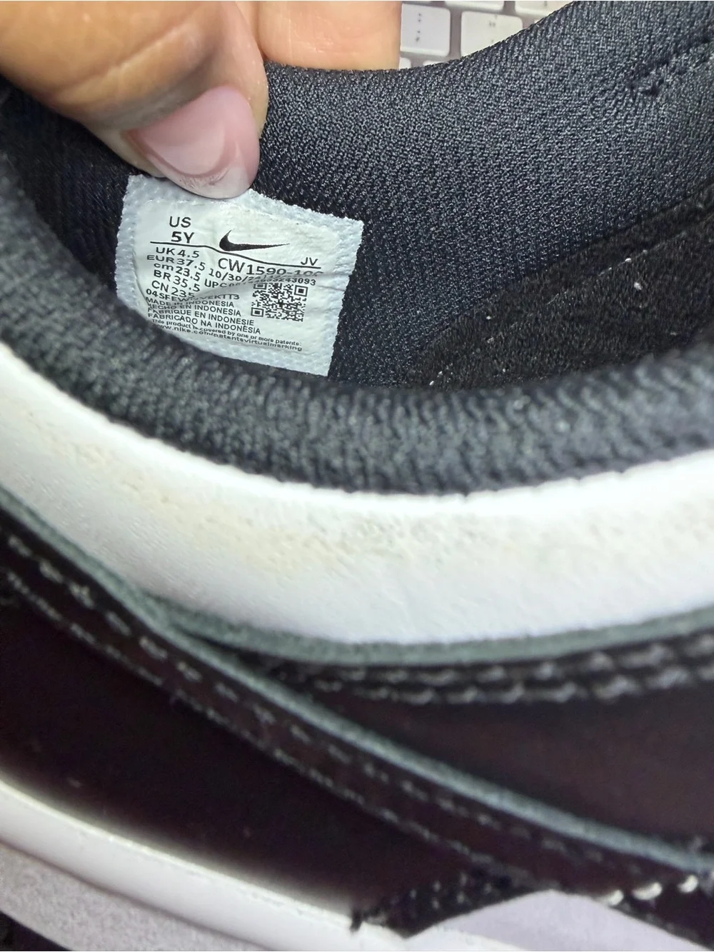 Nike Black and White Low Top Panda Sneakers